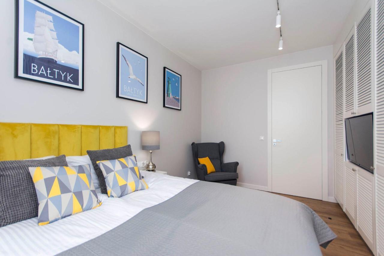 Yellow Rentyear Apartments Gdansk Exterior photo